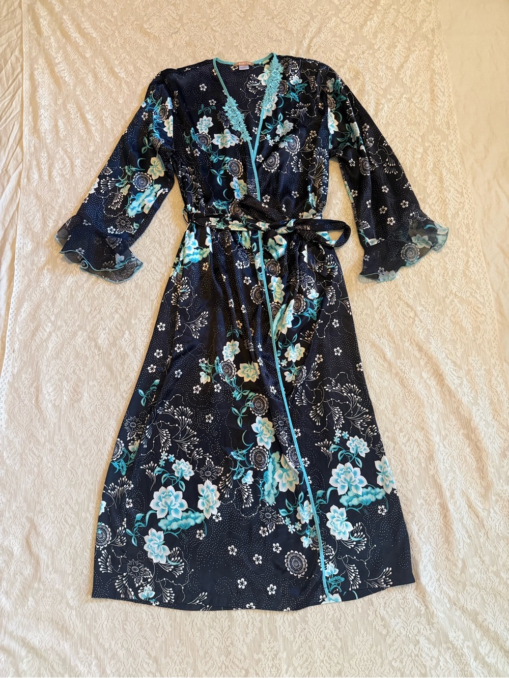 VTG Sensara floral teal belted long ruffle sleeve robe
